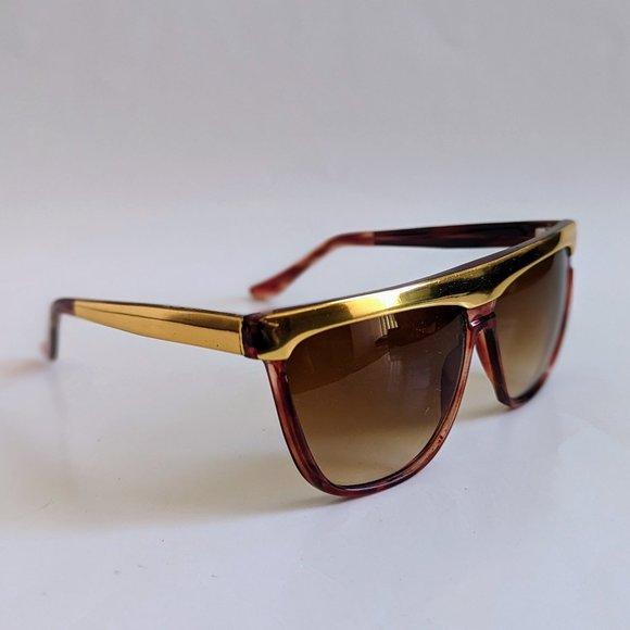NWT Vintage 90's Plastic Lady High Fashion Sunglasses (S.Tortoise/Gold) - Picture 5 of 7